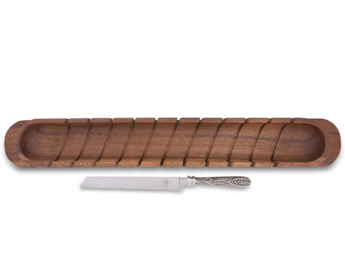 http://www.wellappointedhouse.com/cdn/shop/files/guided-baguette-board-with-wheat-pattern-pewter-handle-bread-knife-cutting-and-cheese-boards-the-well-appointed-house-1_97daa5ef-2a51-45db-9fd4-44e7c6366e53_1200x1200.webp?v=1691679690