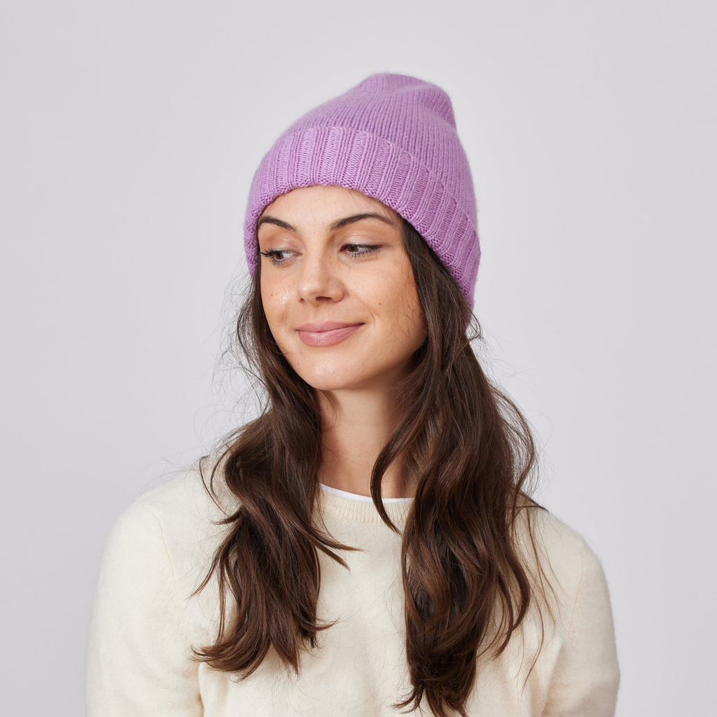 Cashmere Slouchy Cuff Beanie in Lilac - The Well Appointed House