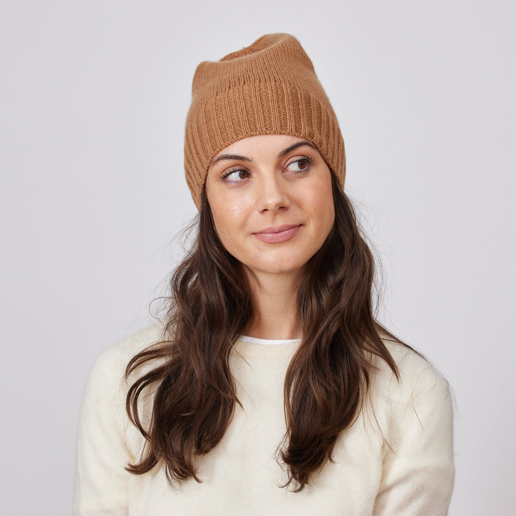 Cashmere Slouchy Cuff Beanie in Tobacco - The Well Appointed House