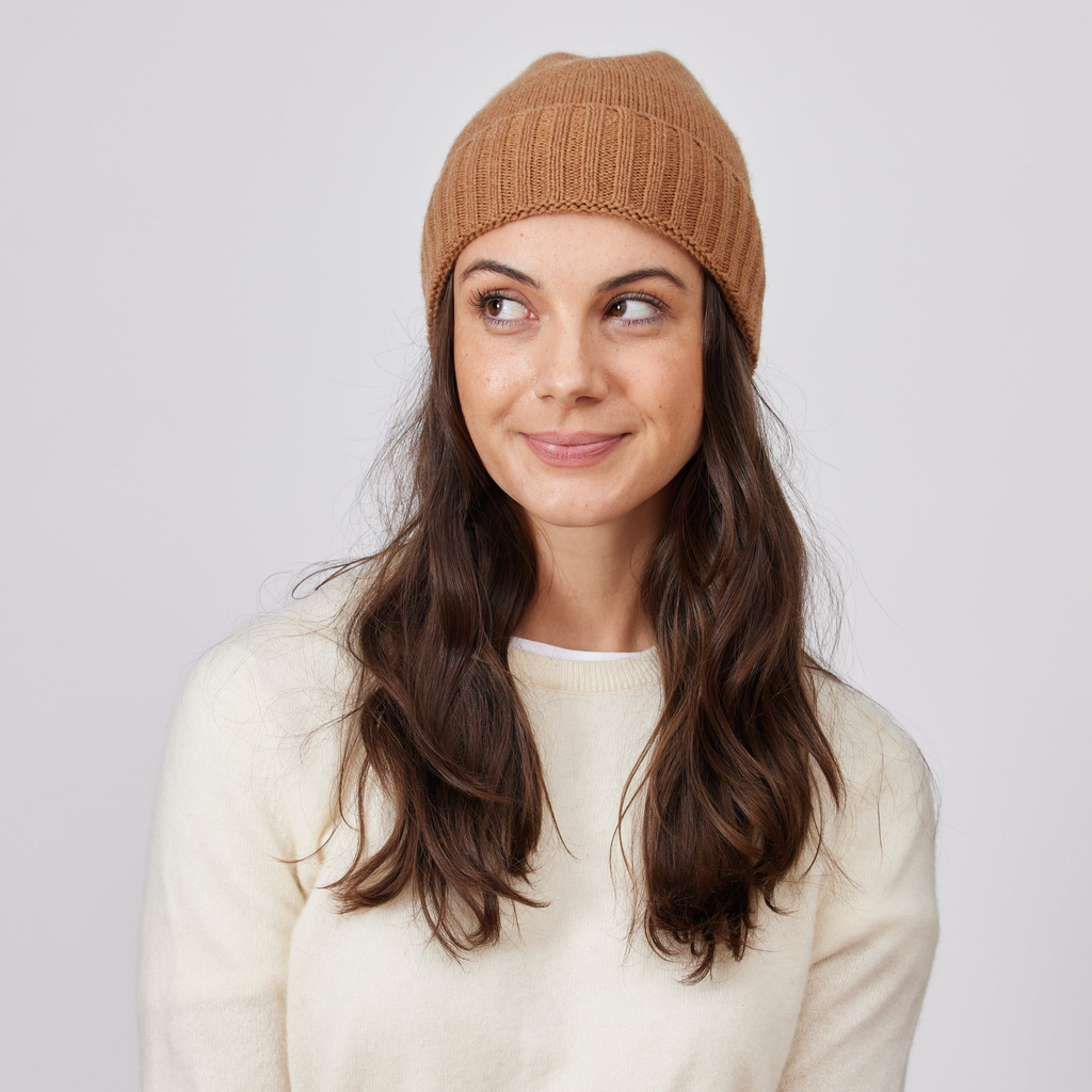 Cashmere Slouchy Cuff Beanie in Tobacco - The Well Appointed House