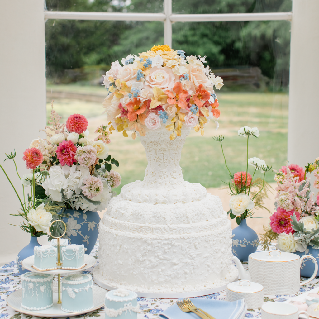 Magnolia Blossom Bud Vase - The Well Appointed House