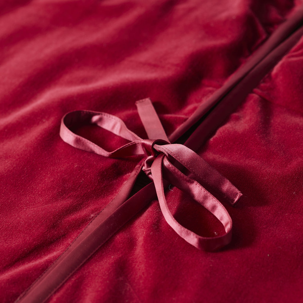 Luxurious Classic Velvet Tree Skirt in Garnet Red - The Well Appointed House