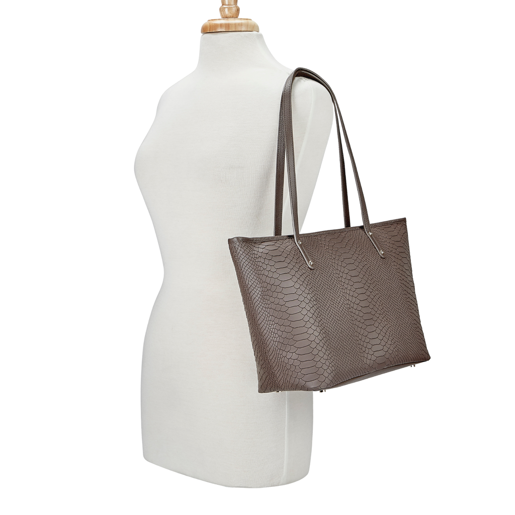 Monogrammable Zip Taylor Tote Bag - The Well Appointed House