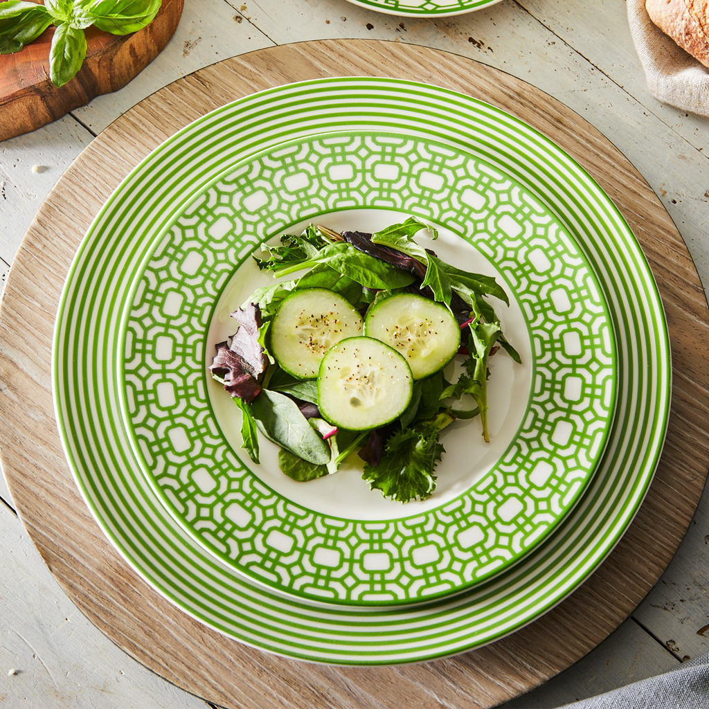 Newport Stripe Verde Rimmed Dinner Plate - The Well Appointed House